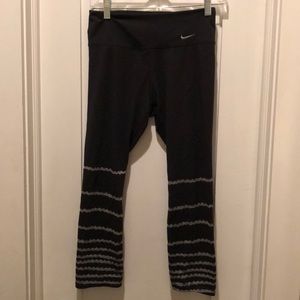 Nike Dri-Fit Capris size small